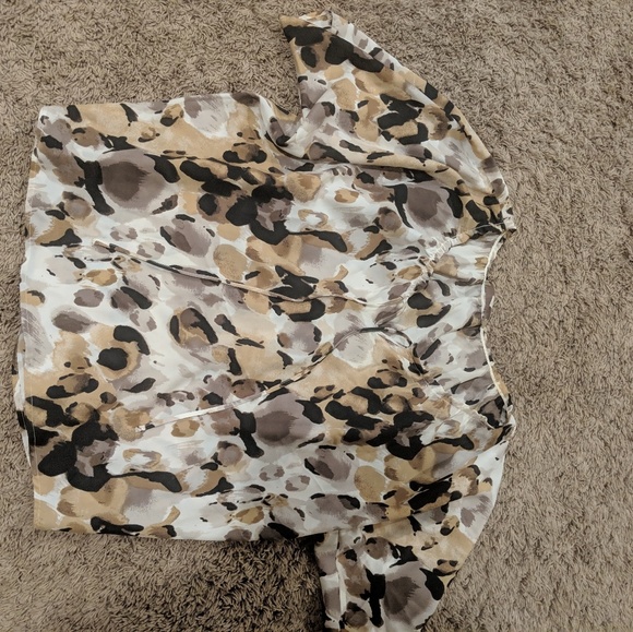 Ann Taylor Flowly Abstract Blouse - Picture 2 of 7